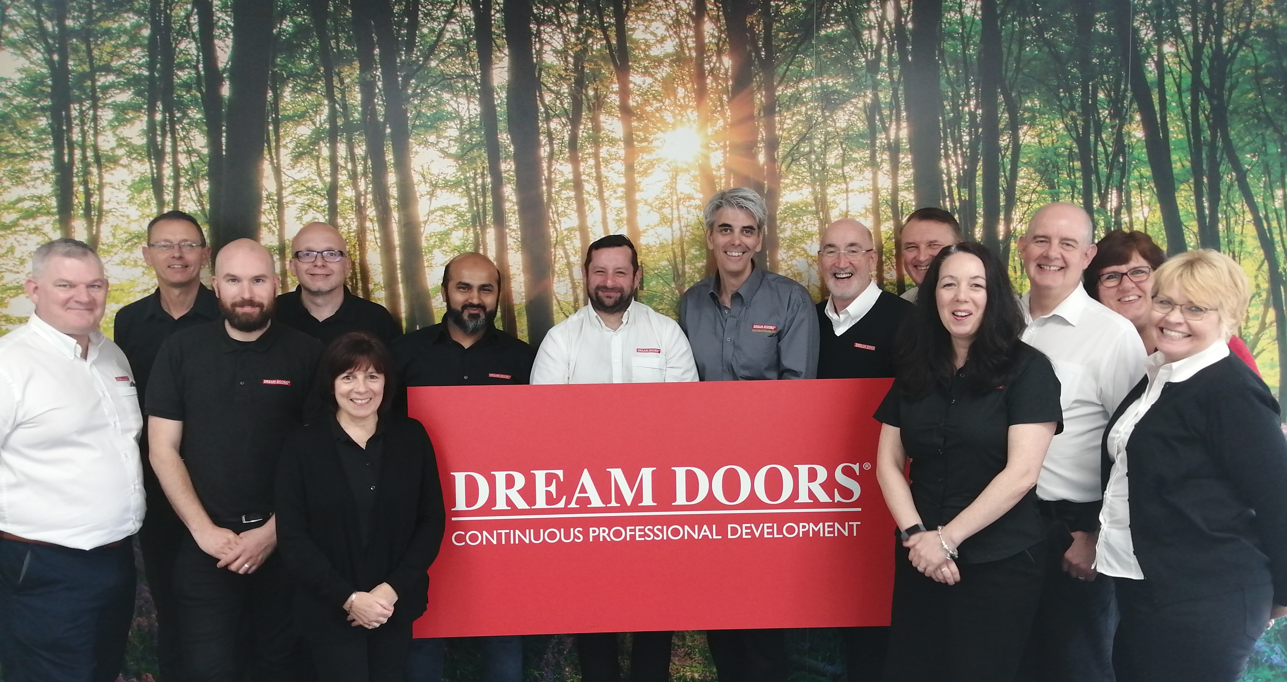 Dream-Doors-Record-Franchisees.jpg