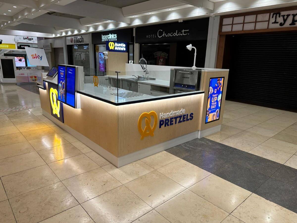 auntie-annes-new-opening.jpg